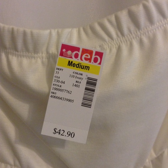 Homecoming/Winter Formal Dress - Picture 6 of 8